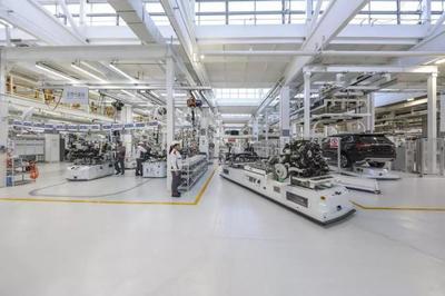 當紅不讓！紅旗工廠探訪紀實 盡享民族工業品牌典范，賦能單位后勤管理服務